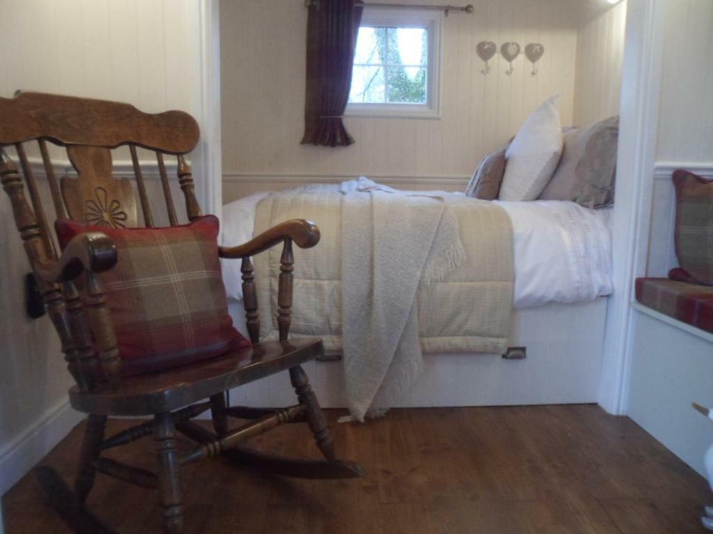 Borthwickbrae Shepherd'S Hut Хауик Екстериор снимка